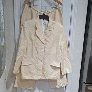 Le Suit Beige Blazer and Pants Set